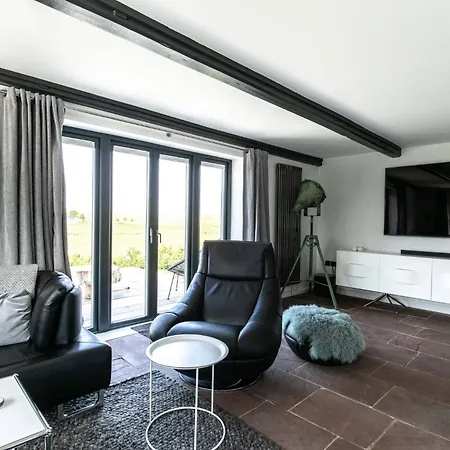 Luxurioeses No 1 Holiday home Westerhever