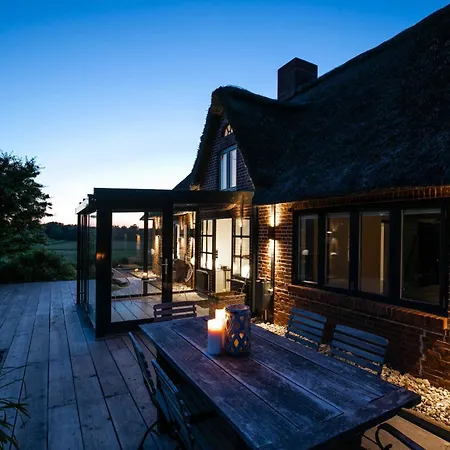 Luxurioeses No 1 * Westerhever